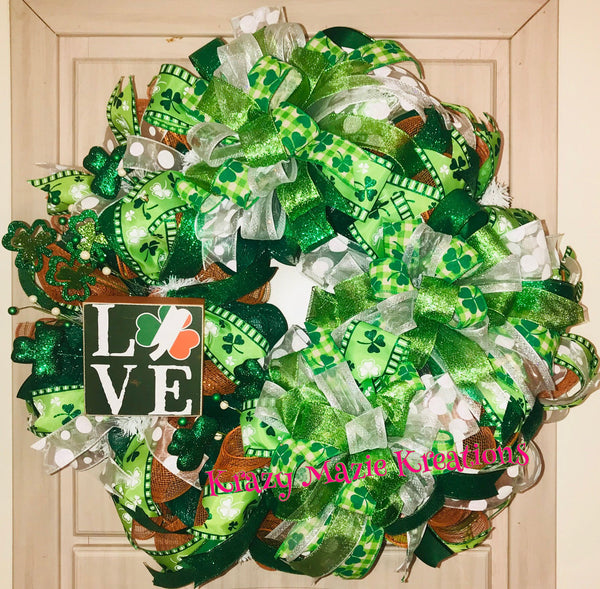 St. Patricks Wreath, Love Wreath, Green Wreath, Green Decor, Home Decor, Irish Wreath, Irish Decor