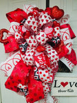 Valentines Wreath, Love Wreath, Valentines Decor, Front Door Wreath