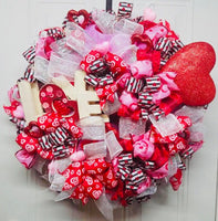 Love Wreath, Everyday Wreath, Heart Wreath, Wreaths, Everyday Decor, Door Decor