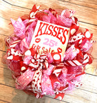 Valentines Wreath, Love Wreath, Valentines Day Decor, Front Door Wreath, Kisses for Sale